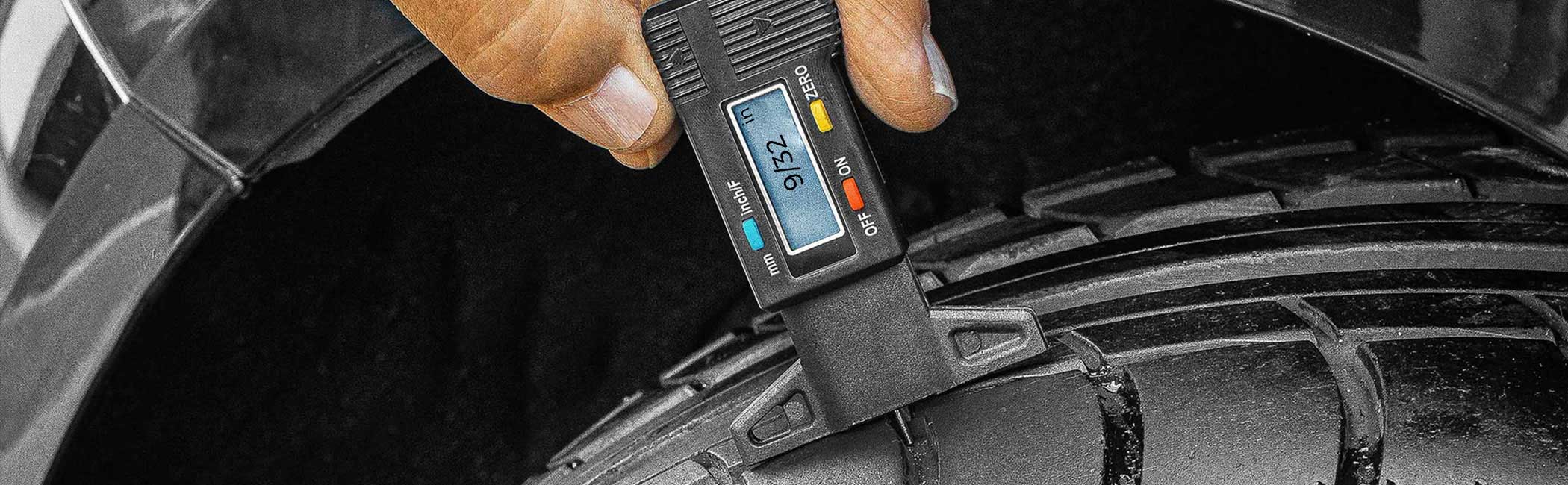RUIZHI 4 Piezas Medidor de Profundidad de la Banda de Rodadura 0-20mm Medidor de Profundidad Tyre Tread Depth Gauge para Motocicleta Vehículo Coche
